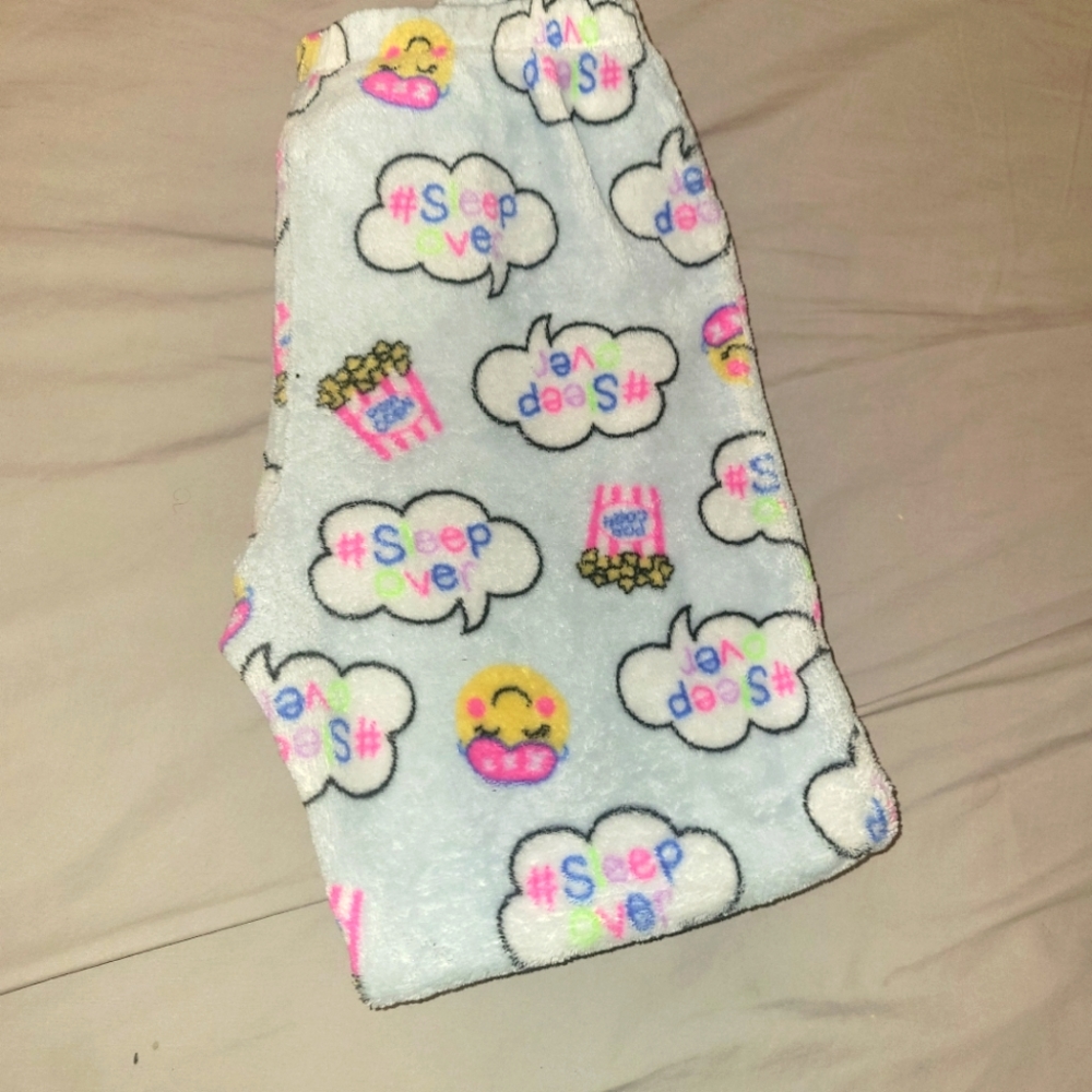 Kids pajamas #sleepover